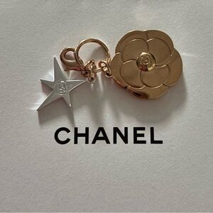 New Charm 2025 Holiday Edition Gold Camellia Flower and Silver Star CC W/clasp